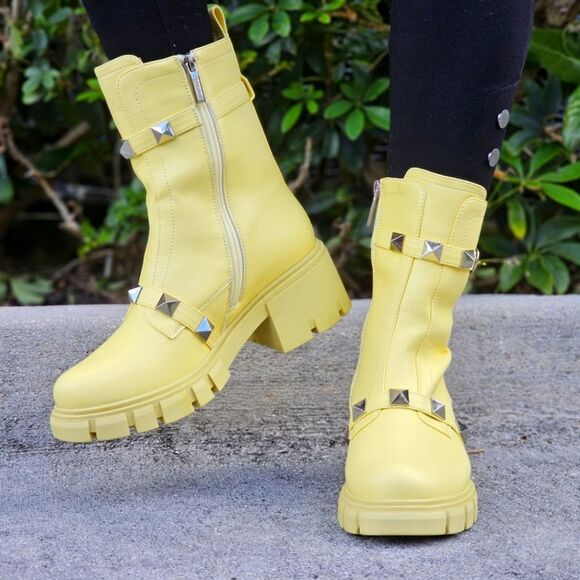 Women's Yellow Pyramid Stud Ankle Combat Boot - Picture 4 of 5